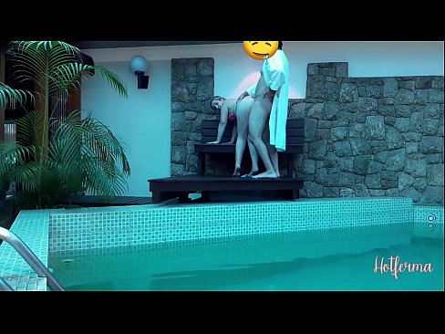 ❤️ Le patron invite la femme de chambre à la piscine, mais n'a pas pu résister à une chaude ️ Porno de qualité at fr.xxxshake.ru ❤